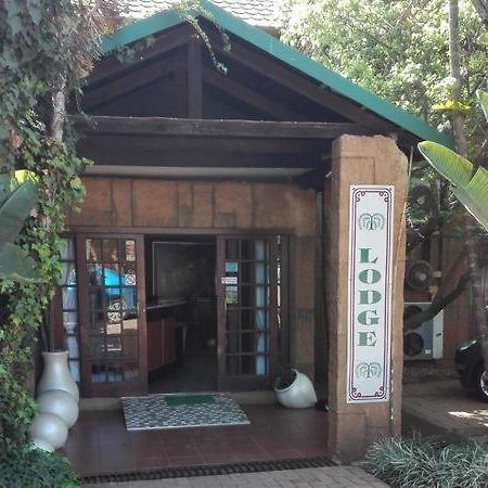Waterside Lodge Cc Пит-Ретиф Экстерьер фото