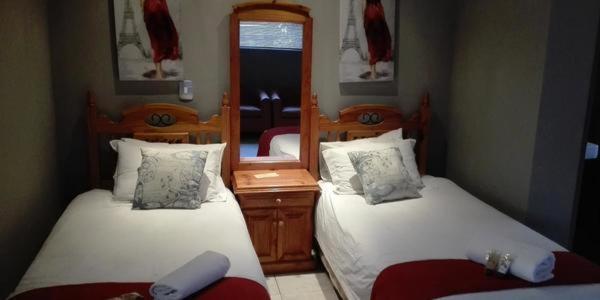 Waterside Lodge Cc Пит-Ретиф Экстерьер фото