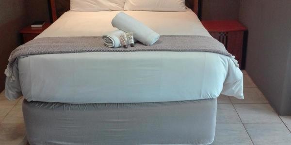 Waterside Lodge Cc Пит-Ретиф Экстерьер фото
